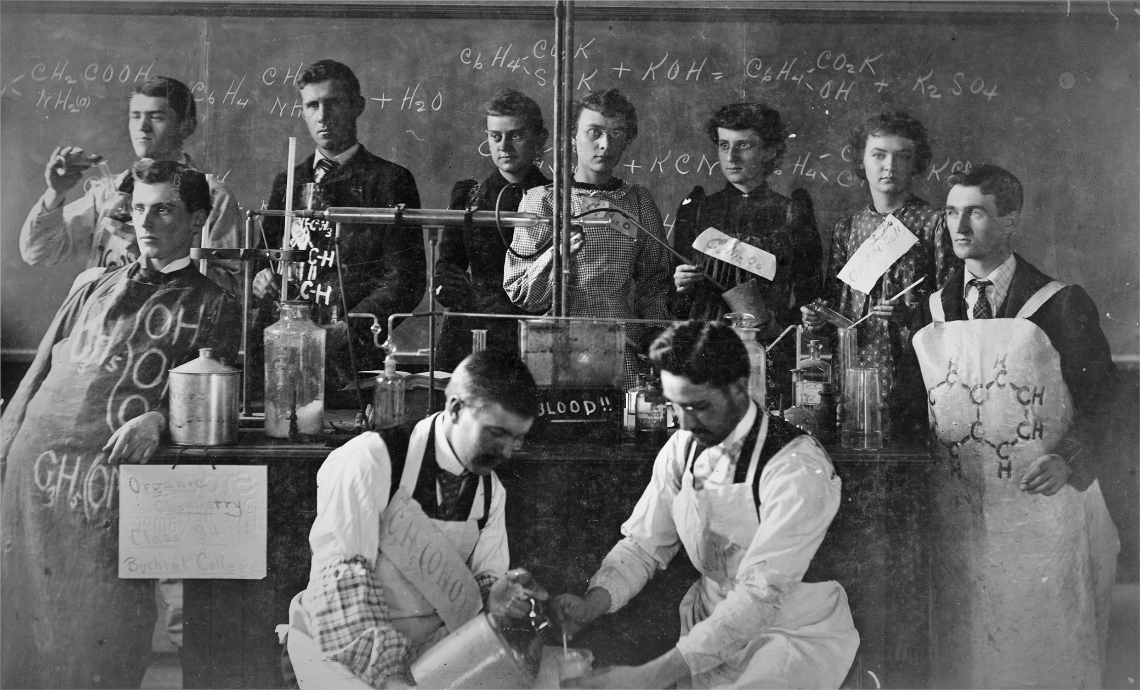 Rubber chemistry class at Buchtel College